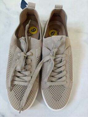 NWT Tan Sneakers